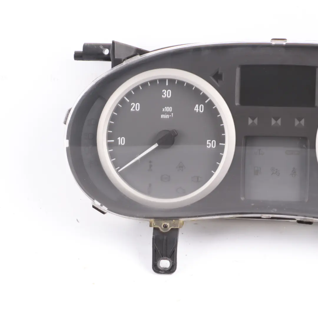 Instrument Cluster Speedo to Renault Trafic 2 Vauxhall Vivaro A Diesel with Part number 8200961820 Renault Trafic 2 Vauxhall Vivaro A Diesel Instrument Cluster Speedo - SKU rhd-8200961820 - Part number 8200961820