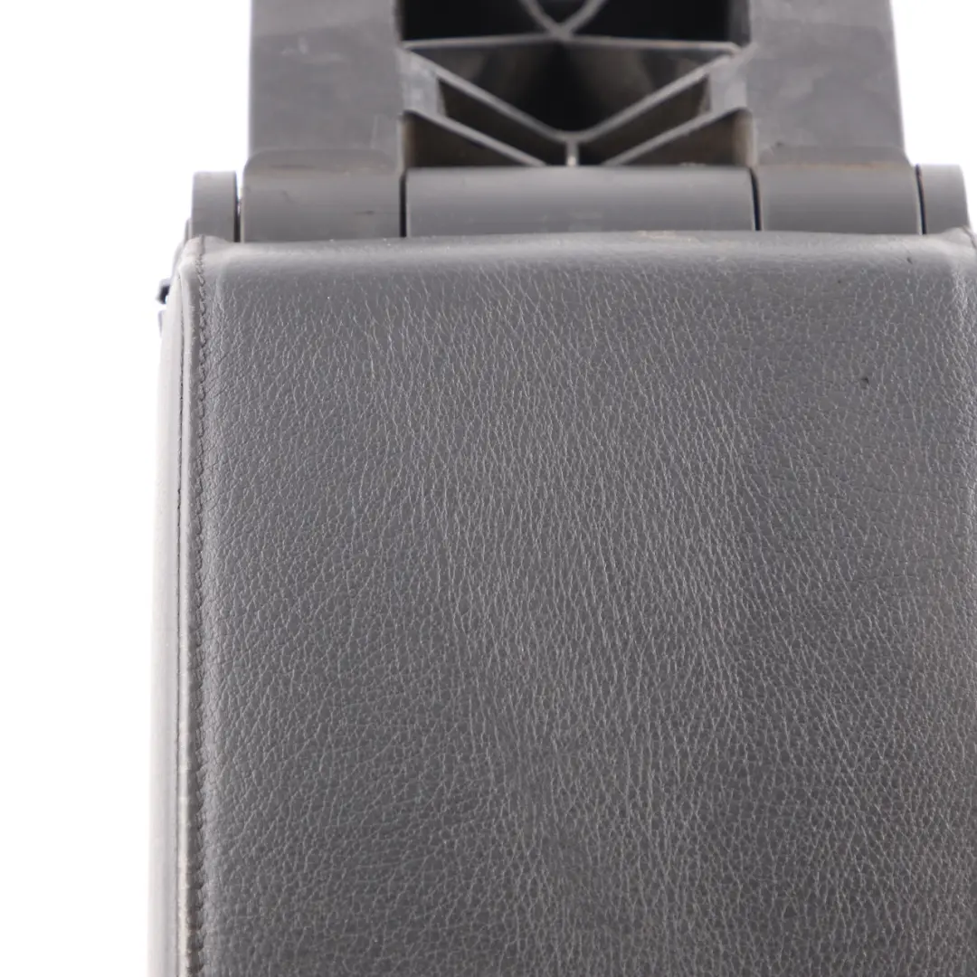 Centre Console Armrest Arm Rest Black Leather to BMW E46 with Part number 8213630 BMW E46 Centre Console Armrest Arm Rest Black Leather - SKU rhd-8213630 - Part number 8213630