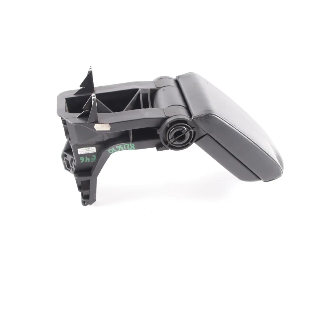 Centre Console Armrest Arm Rest Black Leather to BMW E46 with Part number 8213630 BMW E46 Centre Console Armrest Arm Rest Black Leather - SKU rhd-8213630 - Part number 8213630
