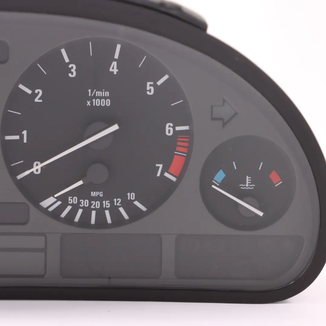 Instrument Cluster Speedo Clocks Meter Automatic to BMW E39 Petrol with Part number 8381196 BMW E39 Petrol Instrument Cluster Speedo Clocks Meter Automatic - SKU rhd-8381196 - Part number 8381196