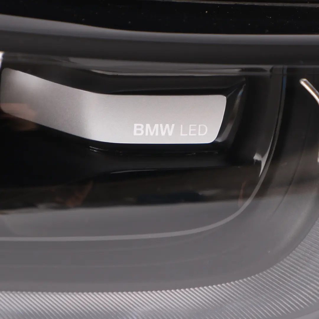 Headlight Headlamp Front Light Lamp LED Right O/S 7467752 to BMW i3 I01 LCI with Part number 8494340 BMW i3 I01 LCI Headlight Headlamp Front Light Lamp LED Right O/S 7467752 - SKU rhd-8494340 - Part number 8494340