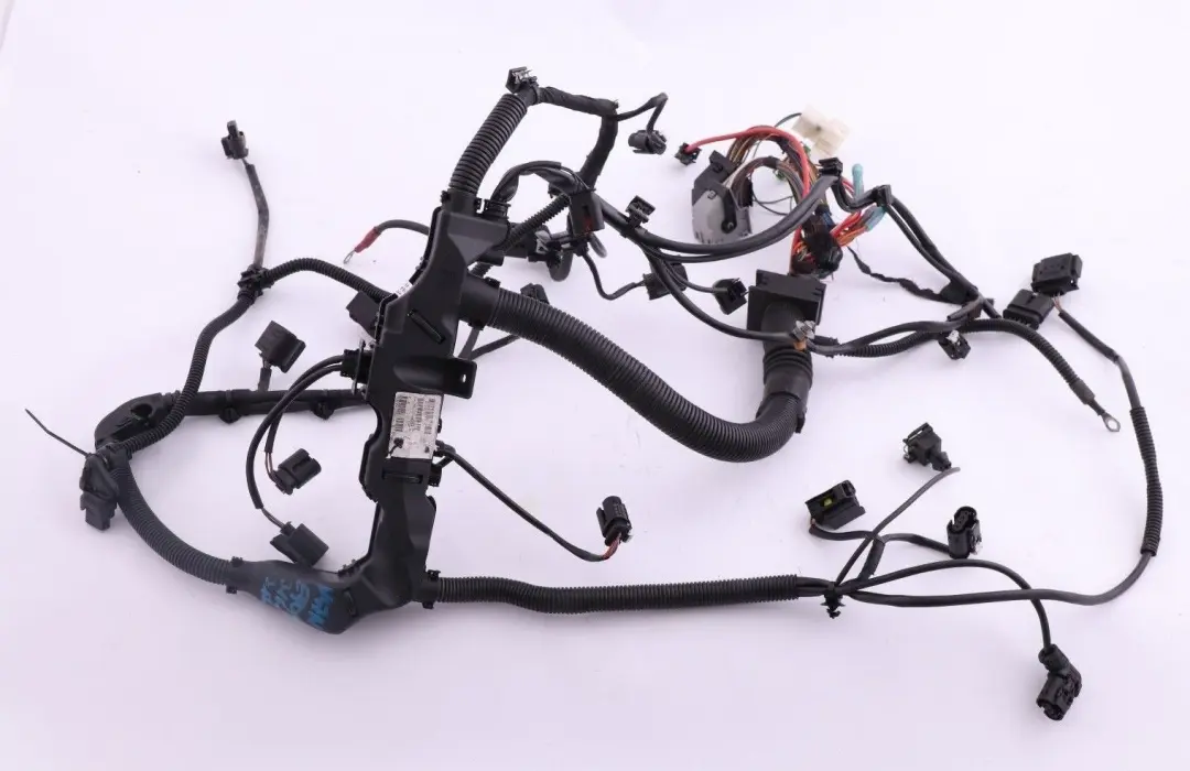 N47N Engine Wiring Loom Harness DDE to BMW 3 SERIES E90 E91 LCI 316d 318d with Part number 8513423 BMW 3 SERIES E90 E91 LCI 316d 318d N47N Engine Wiring Loom Harness DDE - SKU rhd-8513423 - Part number 8513423