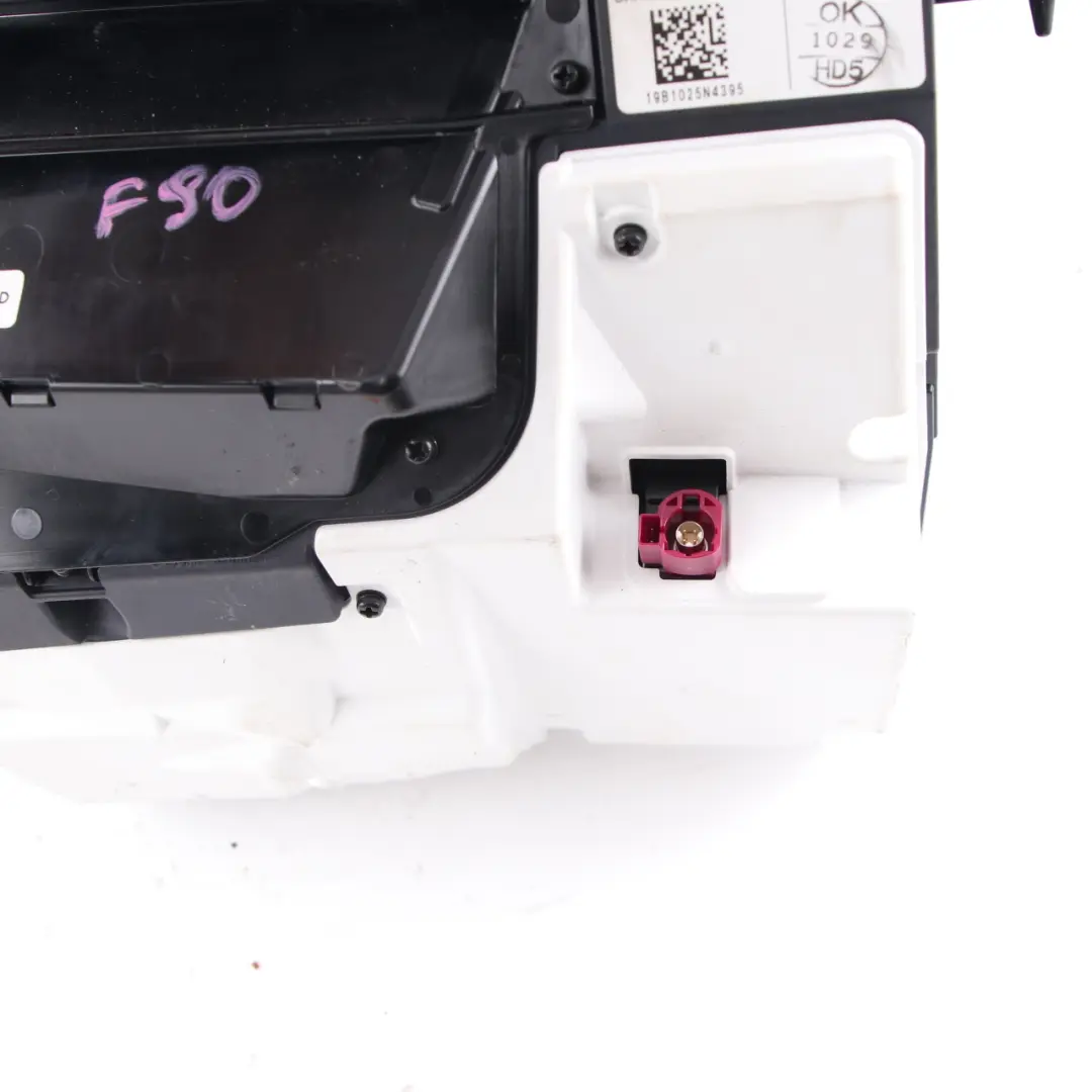 Head-Up Display BMW F90 M5 G30 Hud Project Dash Screen Control Module to with Part number 8784916 Head-Up Display BMW F90 M5 G30 Hud Project Dash Screen Control Module - SKU rhd-8784916 - Part number 8784916