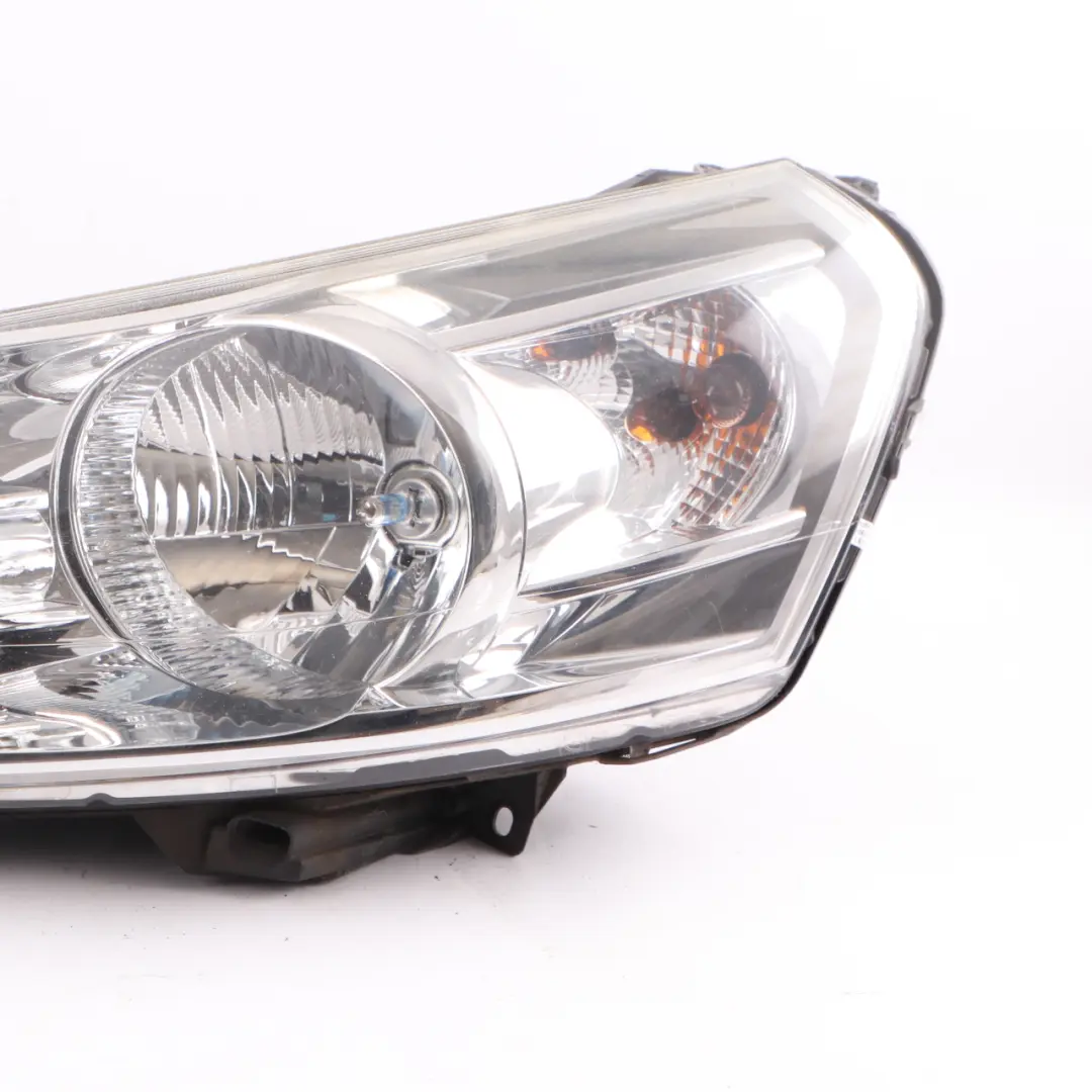Citroen Dispatch Peugeot Expert Headlight Headlamp Lamp Front Left N/S to with Part number 89902607 Citroen Dispatch Peugeot Expert Headlight Headlamp Lamp Front Left N/S - SKU rhd-89902607-1 - Part number 89902607