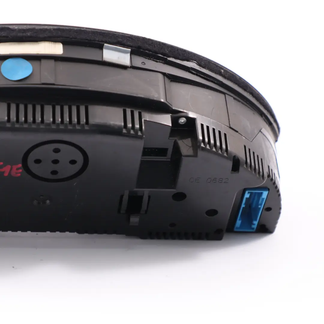 Instrument Cluster Speedo Clocks Meter Manual to Audi A4 B7 Diesel with Part number 8E0920951E Audi A4 B7 Diesel Instrument Cluster Speedo Clocks Meter Manual - SKU rhd-8E0920951E - Part number 8E0920951E