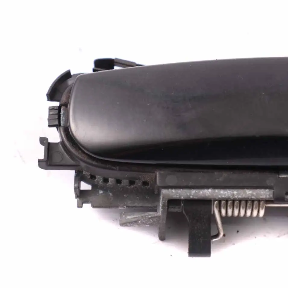 Door Handle Front Right O/S Grab Outside Brilliant Black - LY9B to Audi A4 with Part number 8E2837208 Audi A4 Door Handle Front Right O/S Grab Outside Brilliant Black - LY9B - SKU rhd-8E2837208-BBL - Part number 8E2837208