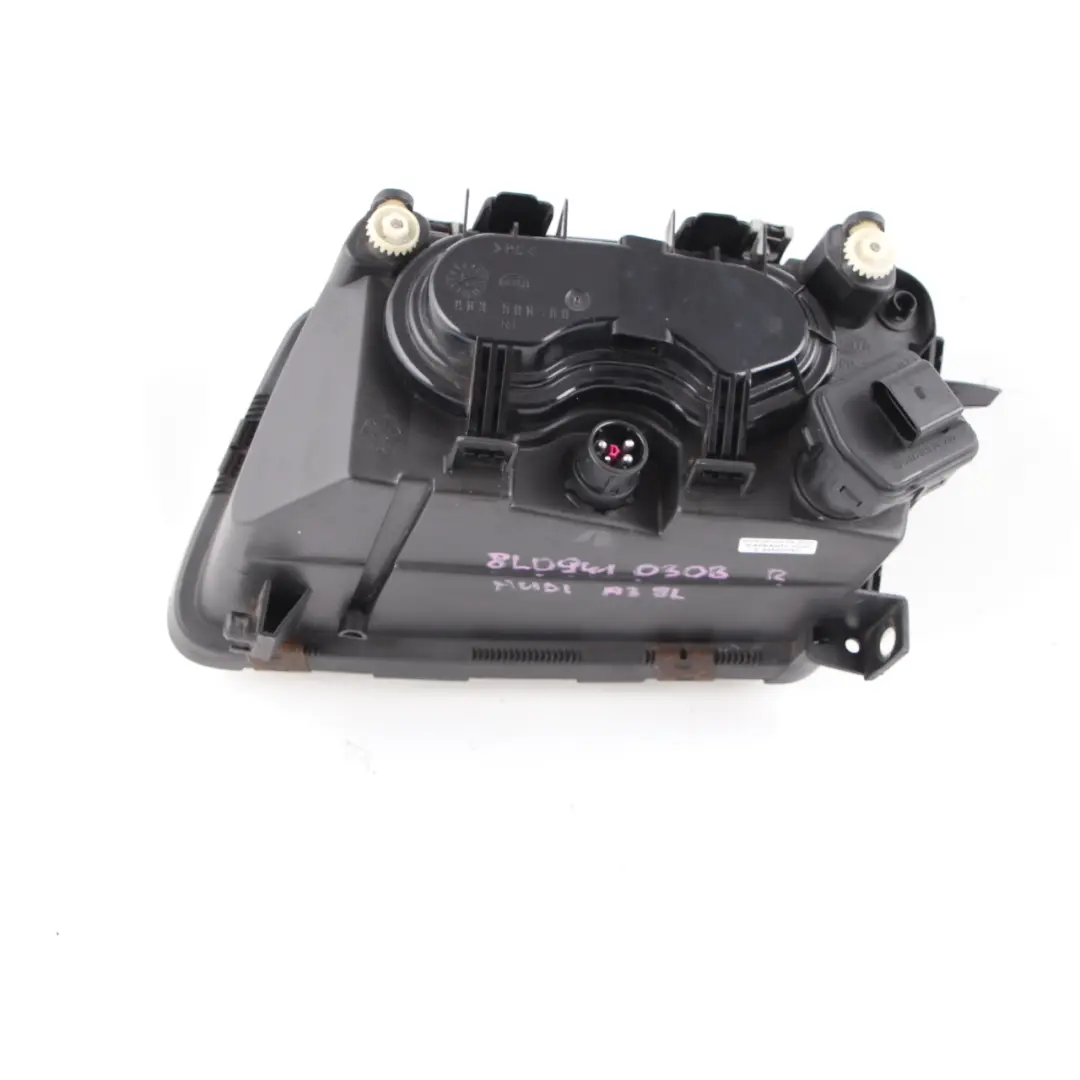 8L Headlight Headlamp Light Lamp Front Right O/S to Audi A3 with Part number 8L0941030B Audi A3 8L Headlight Headlamp Light Lamp Front Right O/S - SKU rhd-8L0941030B - Part number 8L0941030B