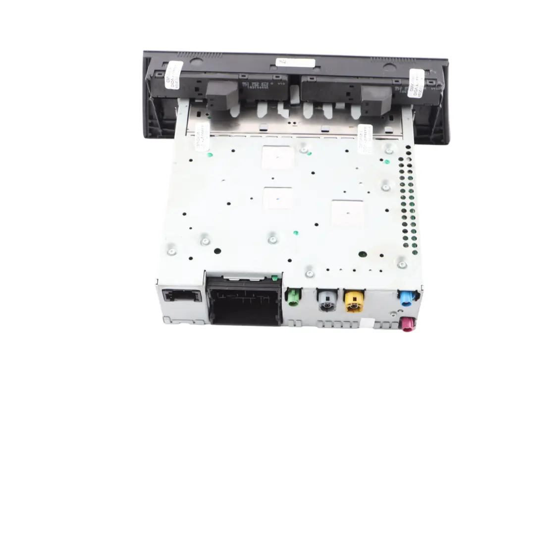 Music Stereo Radio CD Player Head Unit to Audi A4 RS4 B8 with Part number 8R2035670H Audi A4 RS4 B8 Music Stereo Radio CD Player Head Unit - SKU RHD-8R2035670H - Part number 8R2035670H