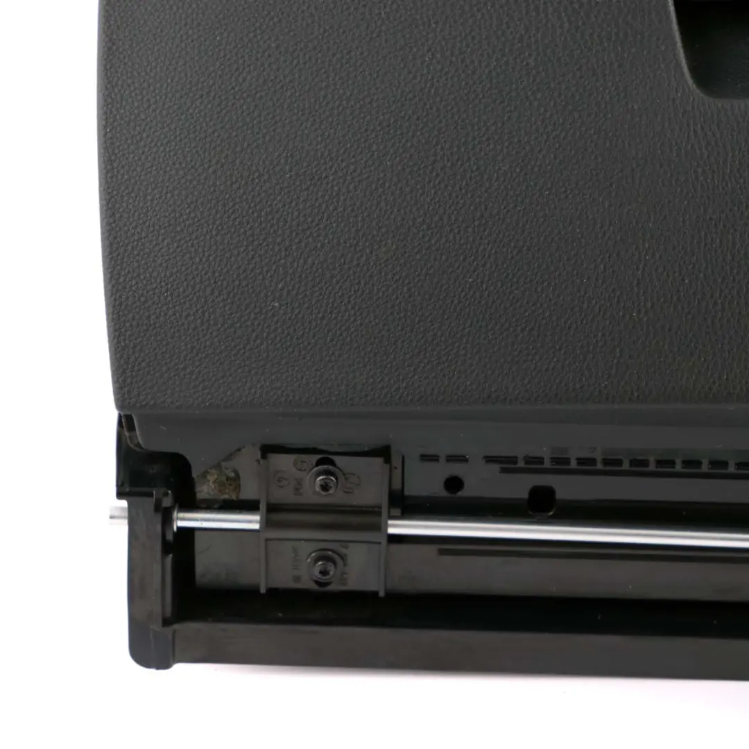 Glove Box Glovebox Black 9110543 7078178 to BMW 3 Series E90 E91 E92 with Part number 7078187 BMW 3 Series E90 E91 E92 Glove Box Glovebox Black 9110543 7078178 - SKU rhd-9110543 - Part number 7078187