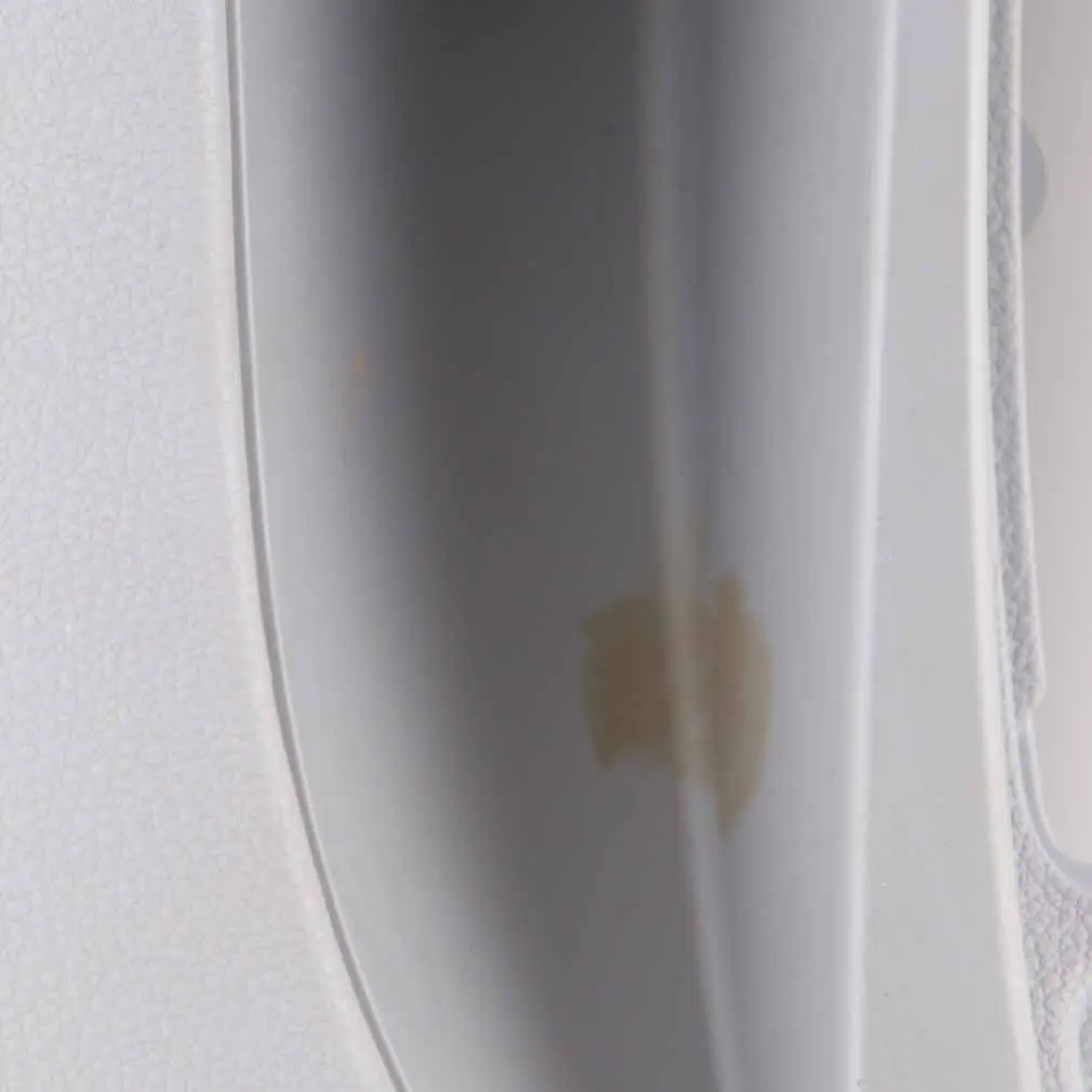 Centre Console with Cup Holder Grey to BMW 1 Series E81 E82 E87 LCI E88 with Part number 9121497 BMW 1 Series E81 E82 E87 LCI E88 Centre Console with Cup Holder Grey - SKU rhd-9121497 - Part number 9121497