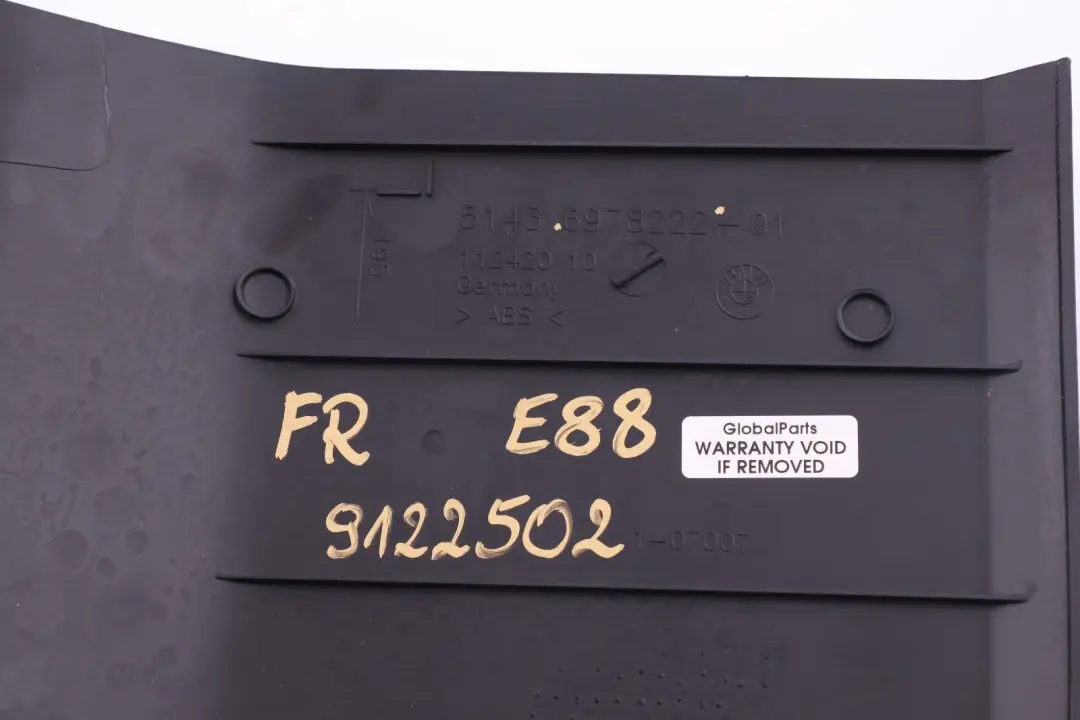 Lateral Trim Panel Leg Room Front Right O/S 6978222 to BMW 1 Series E88 with Part number 9122502 BMW 1 Series E88 Lateral Trim Panel Leg Room Front Right O/S 6978222 - SKU rhd-9122502 - Part number 9122502