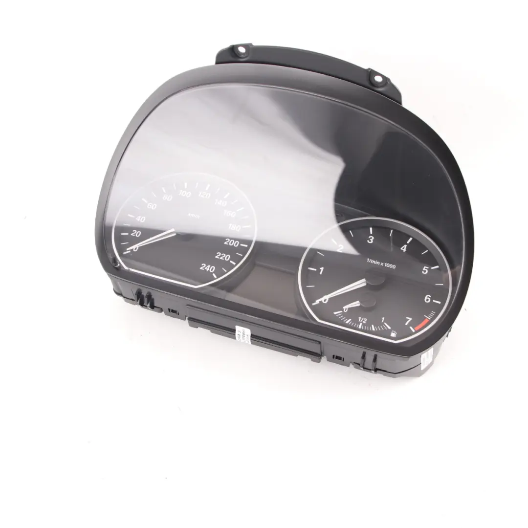 Speedo Clocks BMW E81 E82 E87 E88 Petrol Instruments MPH Manual to with Part number 9122587 Speedo Clocks BMW E81 E82 E87 E88 Petrol Instruments MPH Manual - SKU rhd-9122587 - Part number 9122587