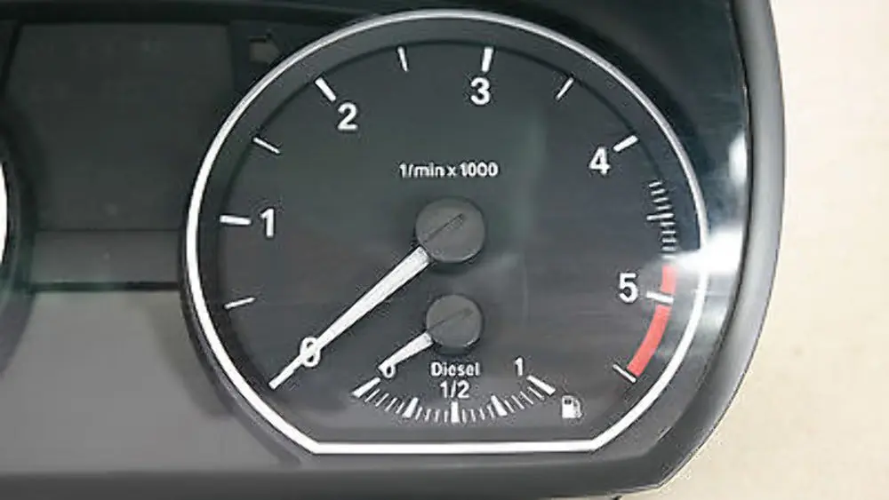 Instrument cluster Speedo clocks manual to BMW 1 Series E81 E87 E87N Diesel with Part number 9122592 BMW 1 Series E81 E87 E87N Diesel Instrument cluster Speedo clocks manual - SKU rhd-9122592 - Part number 9122592