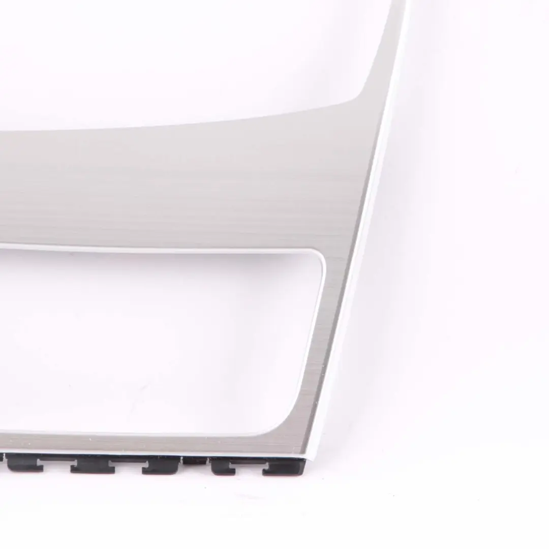 Ashtray Trim Cover BMW E81 E87 LCI Dashboard Akzentschliff Silver to with Part number 9122669 Ashtray Trim Cover BMW E81 E87 LCI Dashboard Akzentschliff Silver - SKU rhd-9122669-1 - Part number 9122669