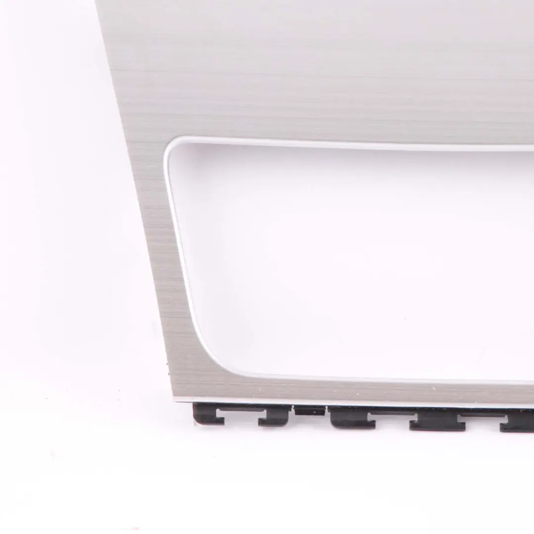Ashtray Trim Cover BMW E81 E87 LCI Dashboard Akzentschliff Silver to with Part number 9122669 Ashtray Trim Cover BMW E81 E87 LCI Dashboard Akzentschliff Silver - SKU rhd-9122669-1 - Part number 9122669