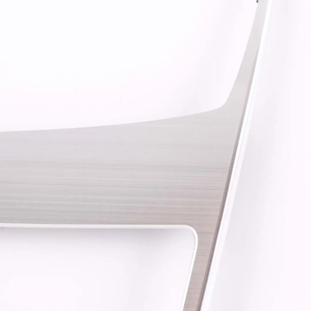 Ashtray Trim Cover BMW E81 E87 LCI Dashboard Akzentschliff Silver to with Part number 9122669 Ashtray Trim Cover BMW E81 E87 LCI Dashboard Akzentschliff Silver - SKU rhd-9122669-1 - Part number 9122669