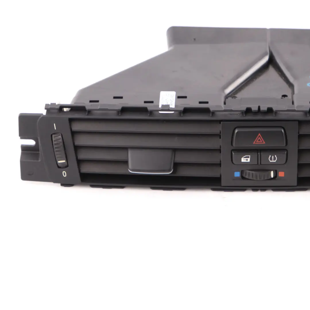 Fresh Air Grille Center Dash Vent Part to BMW E90 E91 E92 E93 with Part number 9130464 BMW E90 E91 E92 E93 Fresh Air Grille Center Dash Vent Part - SKU rhd-9130464-3 - Part number 9130464