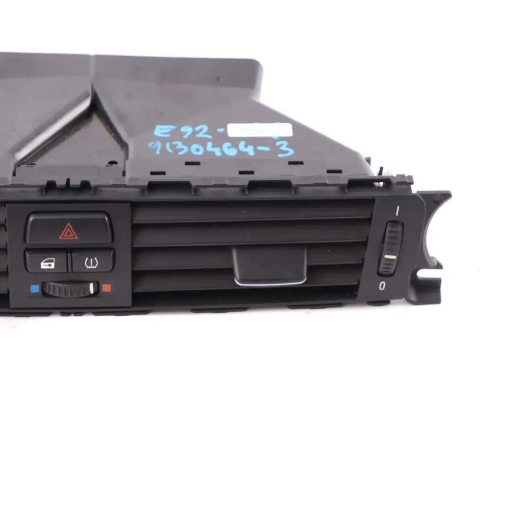 Fresh Air Grille Center Dash Vent Part to BMW E90 E91 E92 E93 with Part number 9130464 BMW E90 E91 E92 E93 Fresh Air Grille Center Dash Vent Part - SKU rhd-9130464-3 - Part number 9130464