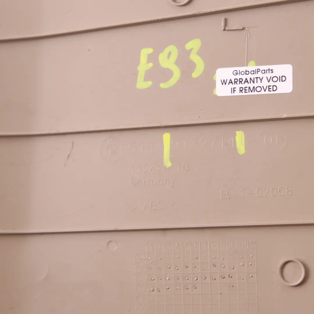 Lateral Door Trim Panel Front Right Creambeige 9132714 to BMW 3 Series E92 E93 with Part number 9132720 BMW 3 Series E92 E93 Lateral Door Trim Panel Front Right Creambeige 9132714 - SKU rhd-9132720 - Part number 9132720