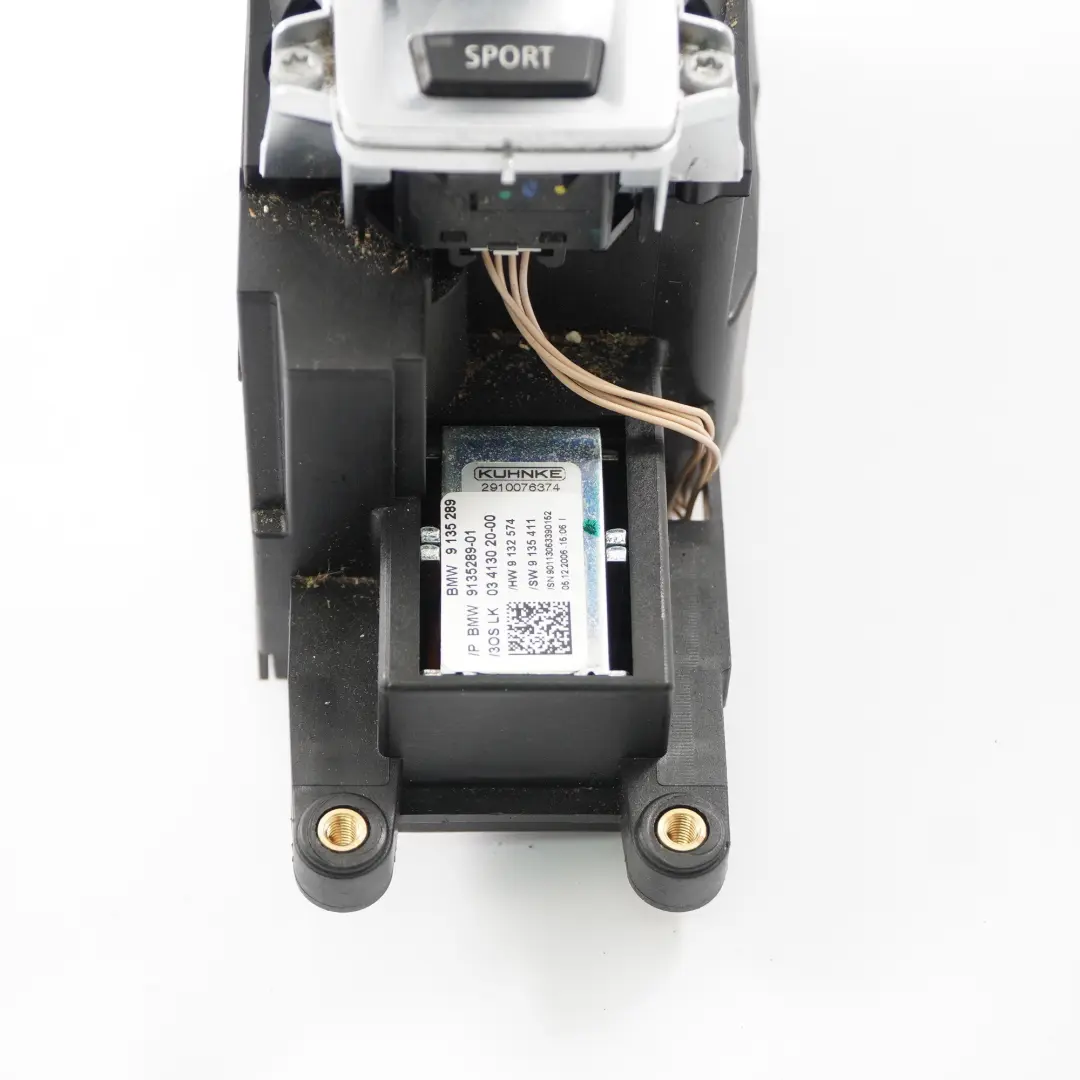 Selector BMW X5 E70 X6 E71 Gearshift Shifter Switch Lever Automatic to Gear with Part number 9135289 Gear Selector BMW X5 E70 X6 E71 Gearshift Shifter Switch Lever Automatic - SKU rhd-9135289 - Part number 9135289