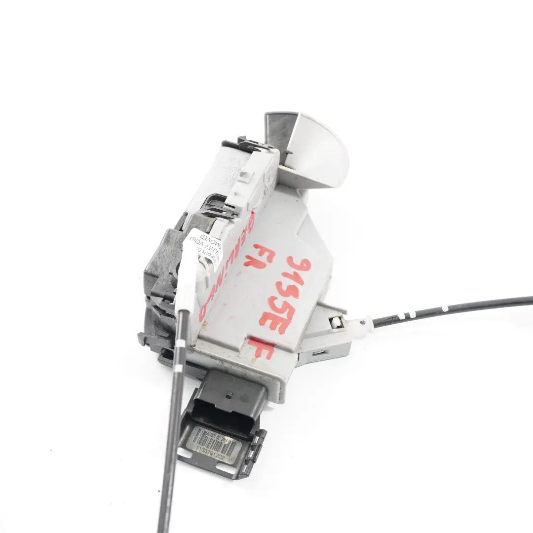 Door Lock Citroen Berlingo Peugeot Partner Front Right O/S Mechanism to with Part number 9135EF Door Lock Citroen Berlingo Peugeot Partner Front Right O/S Mechanism - SKU rhd-9135EF - Part number 9135EF