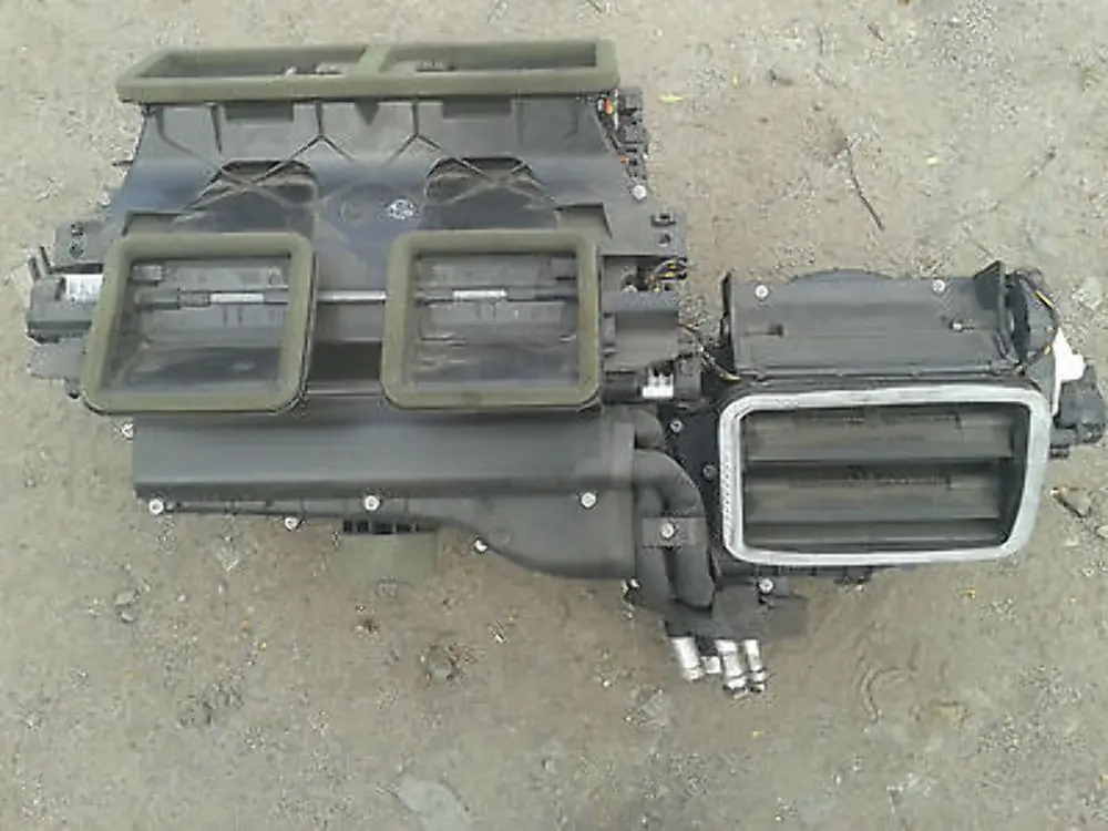 BMW 3 Series e90 e91 Heater Radiator Matrix Unit Complete - SKU rhd-9136171 - Part number 64116947270