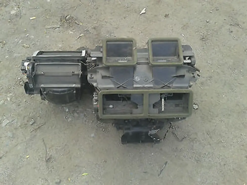 Heater Radiator Matrix Unit Complete to BMW 3 Series e90 e91 with Part number 64116947270 BMW 3 Series e90 e91 Heater Radiator Matrix Unit Complete - SKU rhd-9136171 - Part number 64116947270