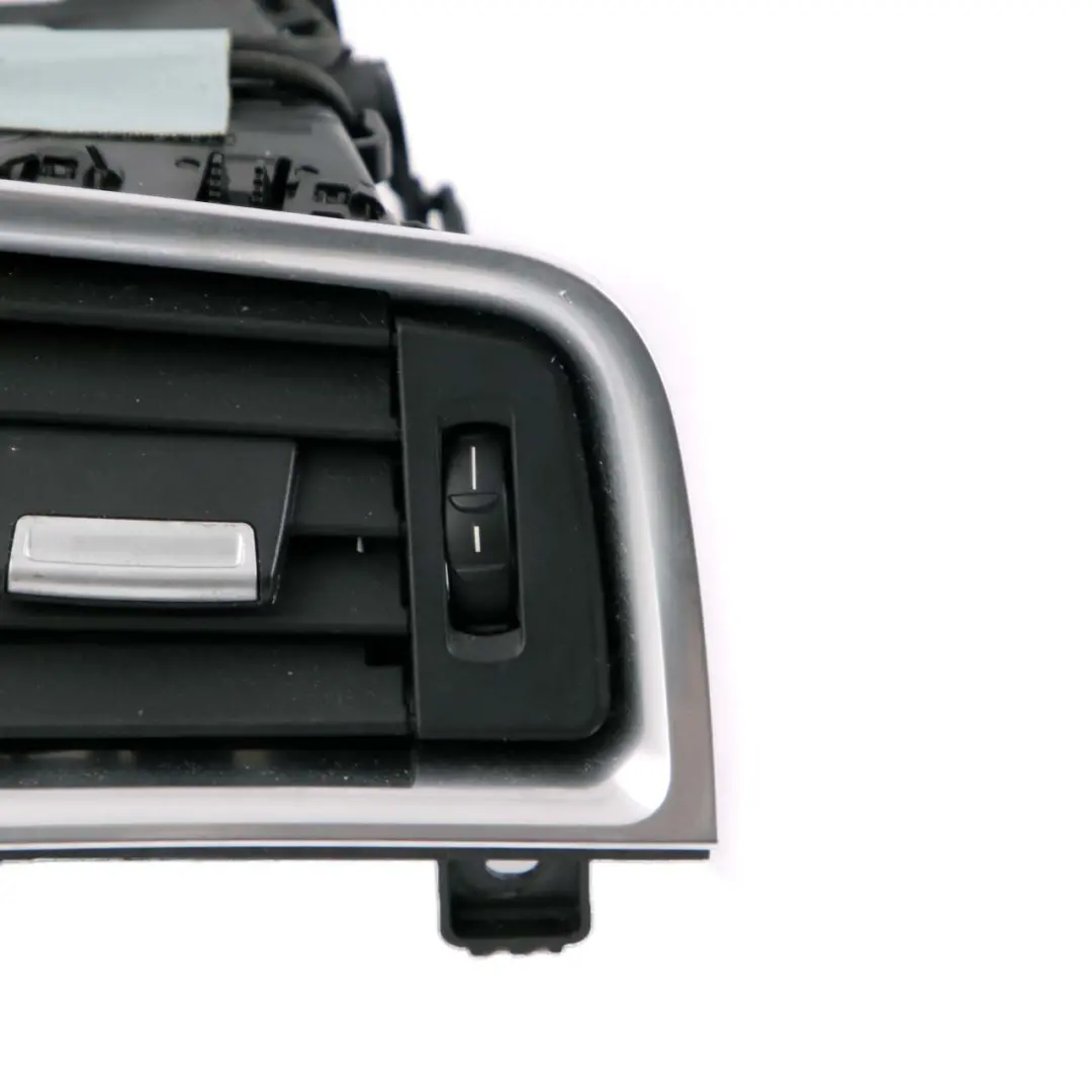 Dashboard Dash Panel Right O/S Console Fresh Air Vent Grille to BMW F07 GT with Part number 9142592 BMW F07 GT Dashboard Dash Panel Right O/S Console Fresh Air Vent Grille - SKU rhd-9142592 - Part number 9142592