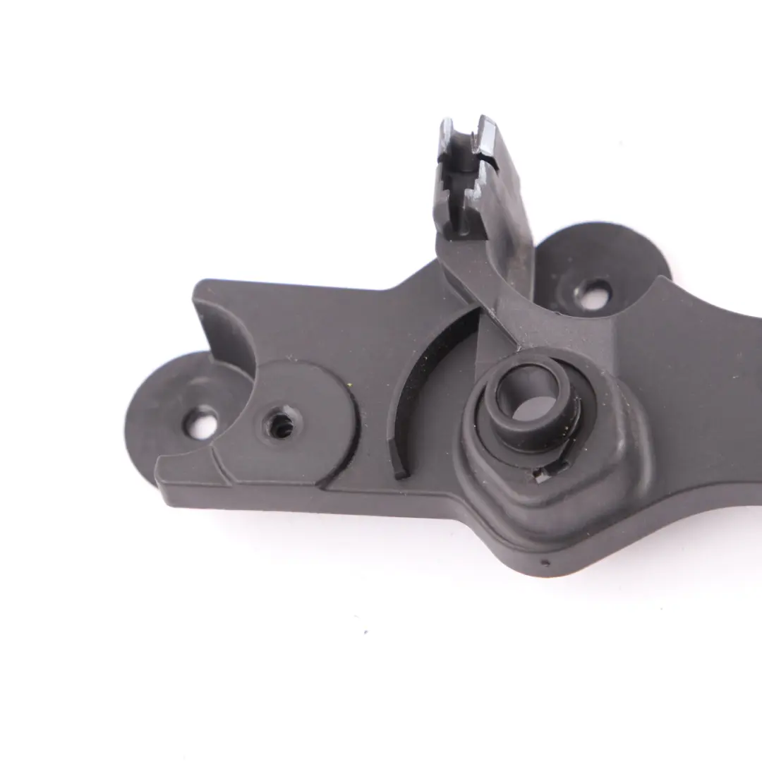 Bracket Hood Release Lever Bonnet Pull Handle to BMW 1 3 Series E81 E87 E90 E91 with Part number 9150274 BMW 1 3 Series E81 E87 E90 E91 Bracket Hood Release Lever Bonnet Pull Handle - SKU rhd-9150274 - Part number 9150274