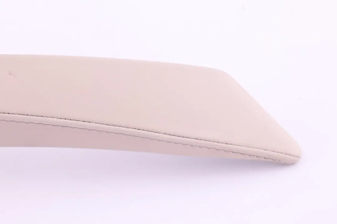 Door Cover Interior Handle Leather Left N/S Elfenbeinweiss to BMW Z4 Series E89 with Part number 9167064 BMW Z4 Series E89 Door Cover Interior Handle Leather Left N/S Elfenbeinweiss - SKU rhd-9167064 - Part number 9167064