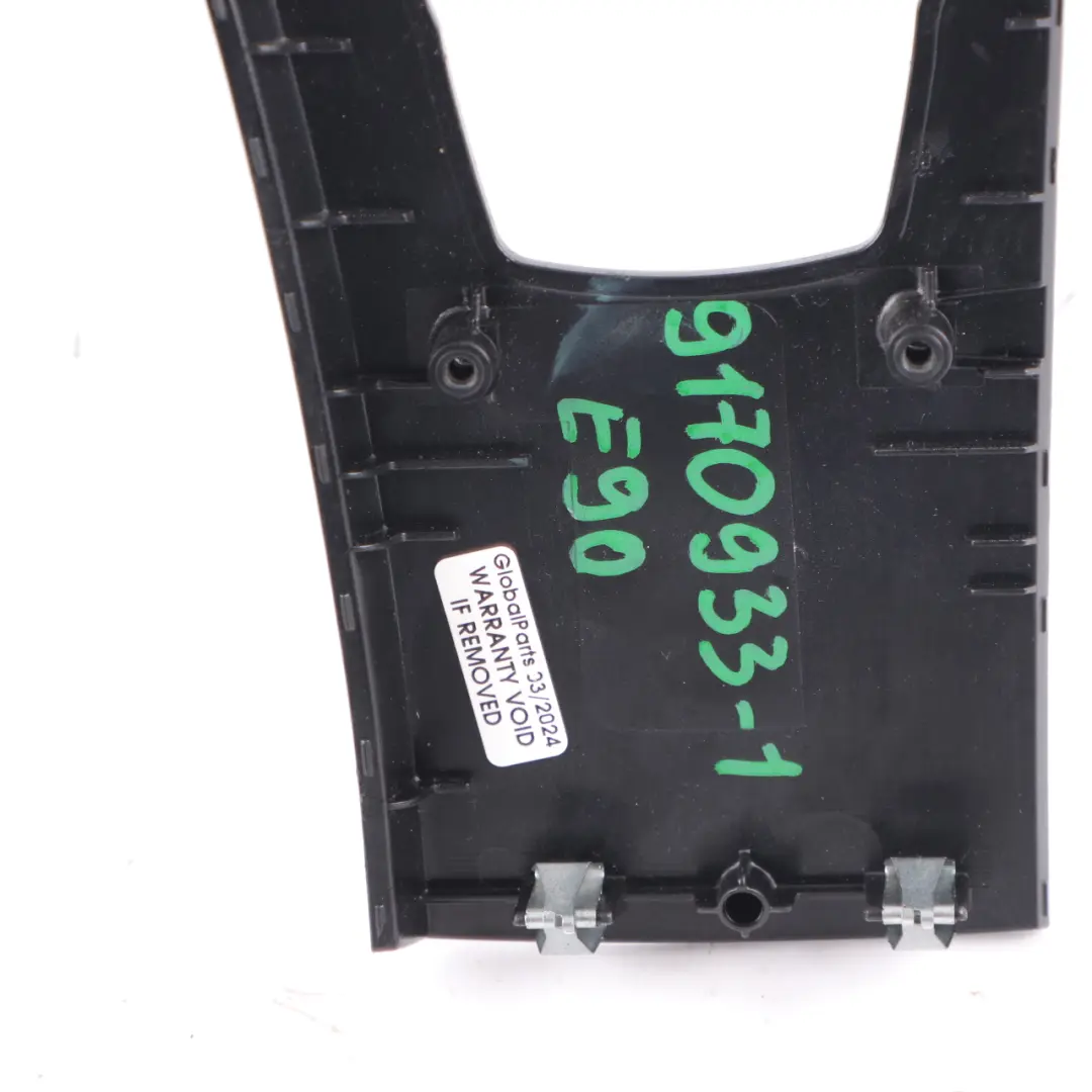 Centre Console Cover BMW E90 E91 E92 LCI 1 Ashtray Trim Diamond Black to with Part number 9170933 Centre Console Cover BMW E90 E91 E92 LCI 1 Ashtray Trim Diamond Black - SKU rhd-9170933-1 - Part number 9170933