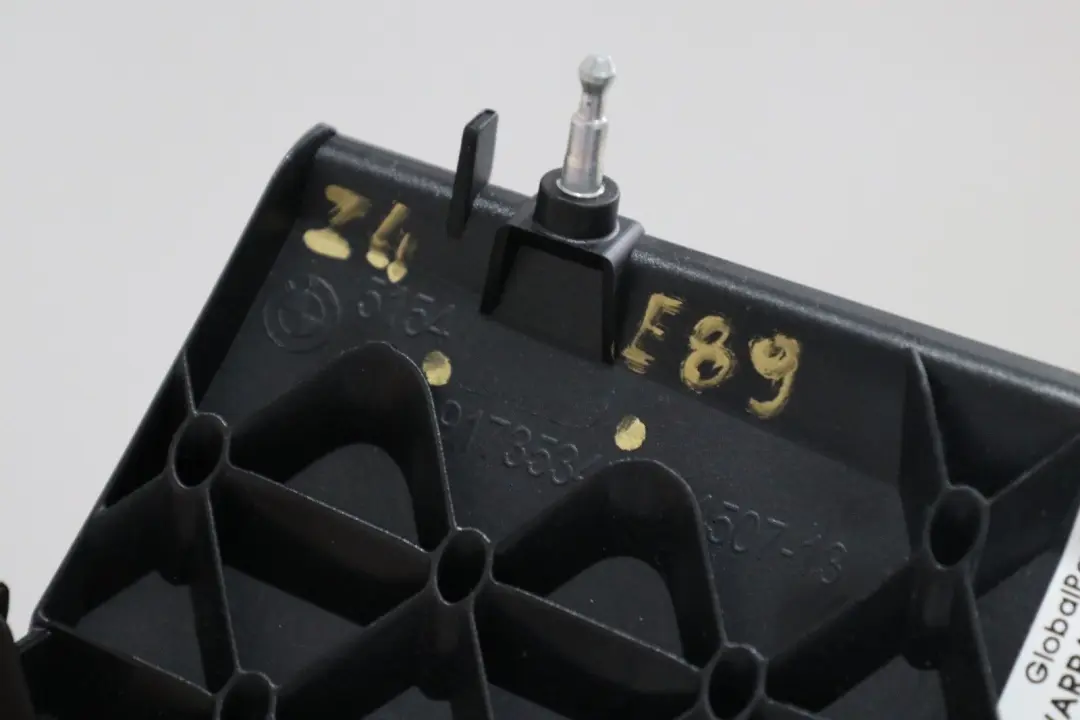 BMW Z4 Series E89 Roadster Trim Radio Cover Dashboard Dash Centre Panel Black - SKU rhd-9173534 - Part number 9173534