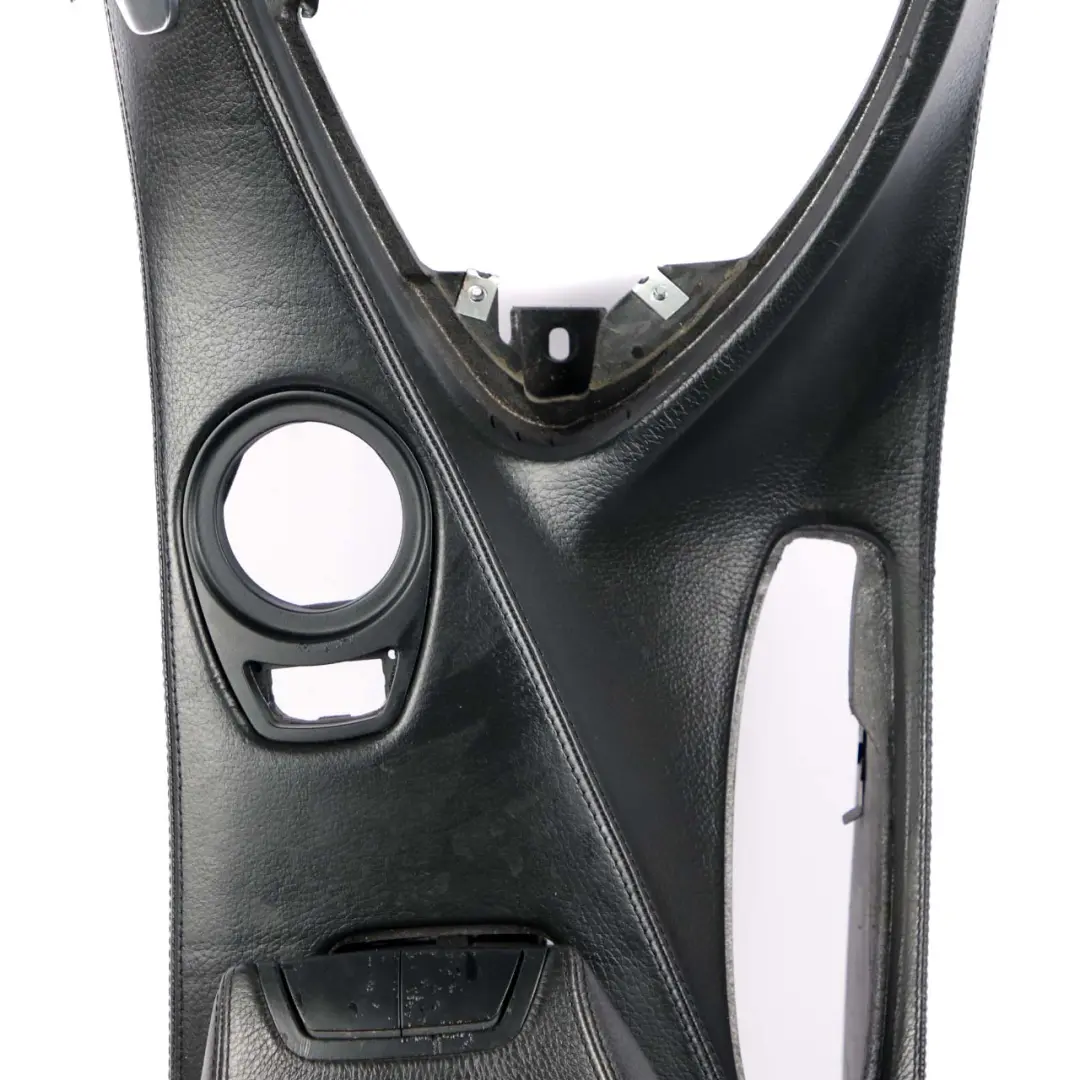 Centre Middle Console Armrest Cup Drink Holder Leather Black to BMW 6 E63 E64 with Part number 9179982 BMW 6 E63 E64 Centre Middle Console Armrest Cup Drink Holder Leather Black - SKU rhd-9179982 - Part number 9179982