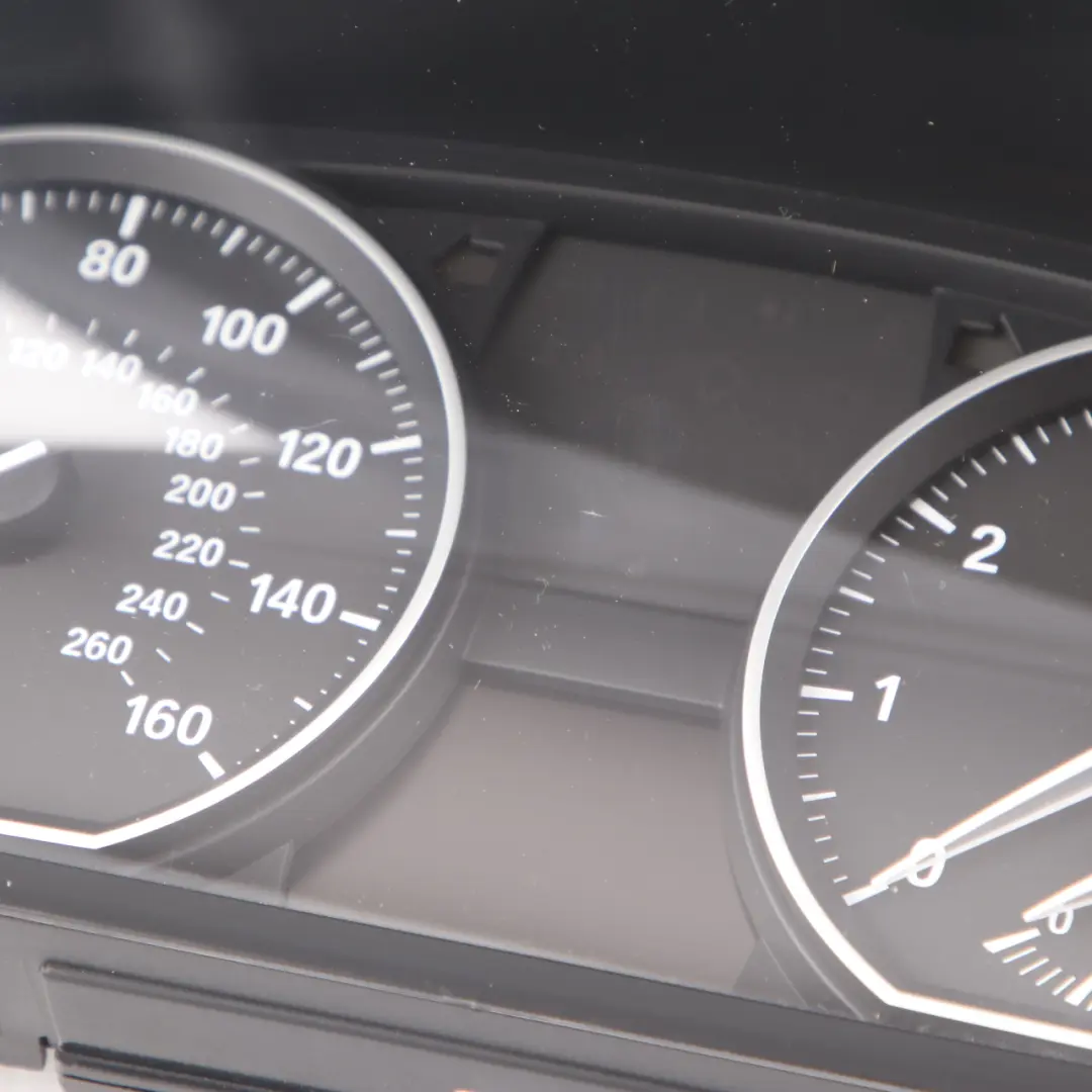 Instrument Cluster BMW E81 E82 E87 LCI Petrol Speedo Clocks Automatic to with Part number 9187325 Instrument Cluster BMW E81 E82 E87 LCI Petrol Speedo Clocks Automatic - SKU rhd-9187325-1 - Part number 9187325