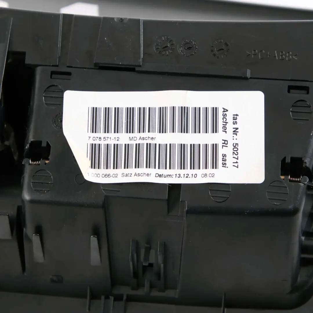 Centre Console Ashtray Ash Trim Cover Satinsilber Matt to BMW 1 Series E81 E82 E88 with Part number 9197190 BMW 1 Series E81 E82 E88 Centre Console Ashtray Ash Trim Cover Satinsilber Matt - SKU rhd-9197190-1 - Part number 9197190