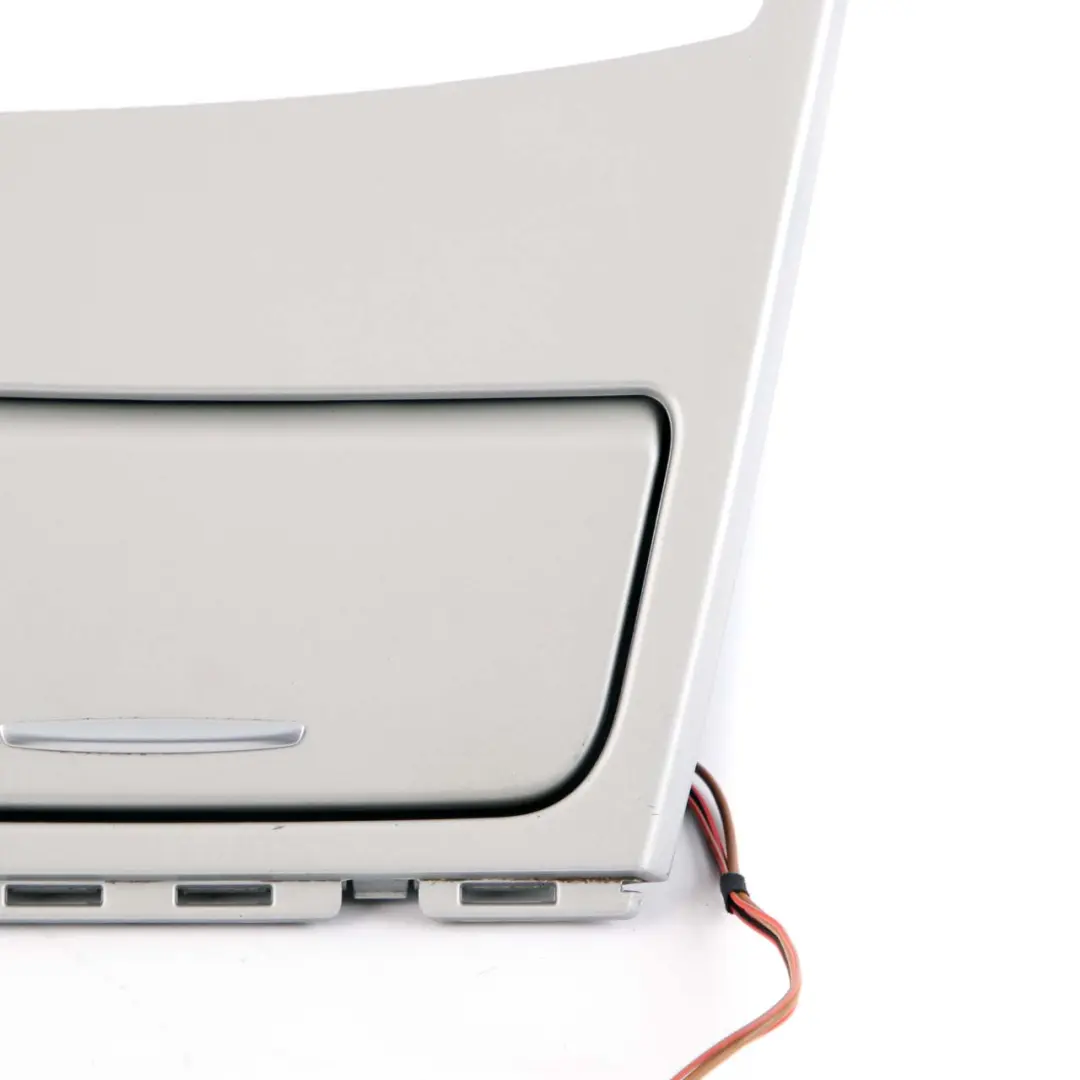 Centre Console Ashtray Ash Trim Cover Satinsilber Matt to BMW 1 Series E81 E82 E88 with Part number 9197190 BMW 1 Series E81 E82 E88 Centre Console Ashtray Ash Trim Cover Satinsilber Matt - SKU rhd-9197190-1 - Part number 9197190