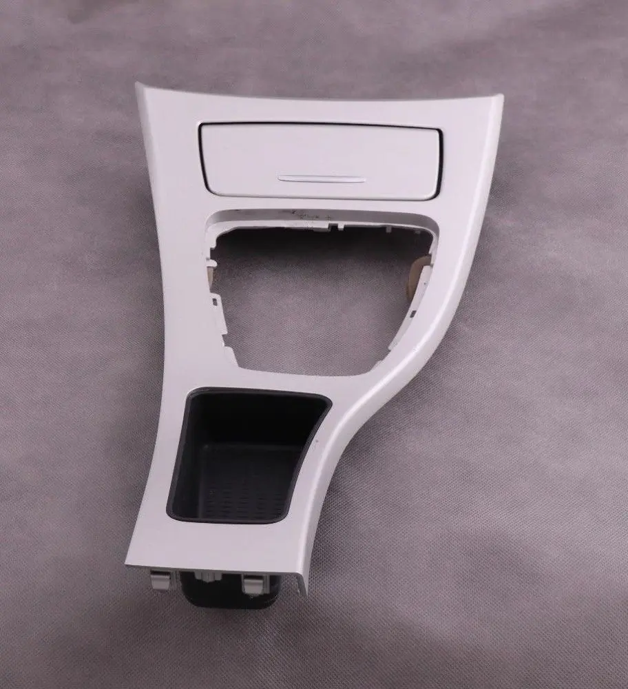 Centre Console Trim Ashtray Gear Surround Satinsilber to BMW 3 Series E90 LCI Cover with Part number 9197237 BMW 3 Series E90 LCI Cover Centre Console Trim Ashtray Gear Surround Satinsilber - SKU rhd-9197237-1 - Part number 9197237