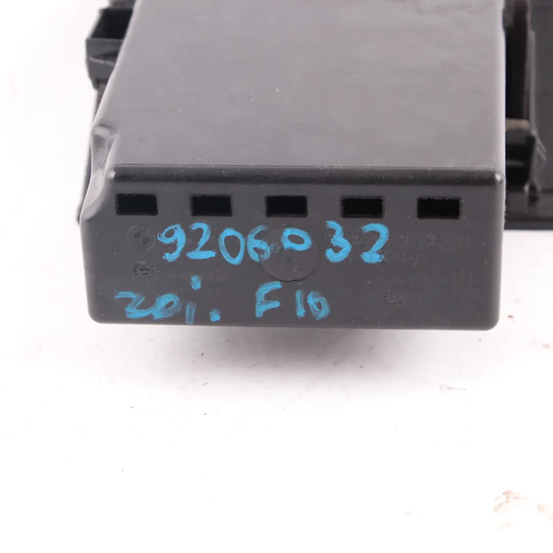 Dashboard Folding Box BMW F10 F11 Driver's Side Compartment Everestgrau to with Part number 9206032 Dashboard Folding Box BMW F10 F11 Driver's Side Compartment Everestgrau - SKU rhd-9206032 - Part number 9206032