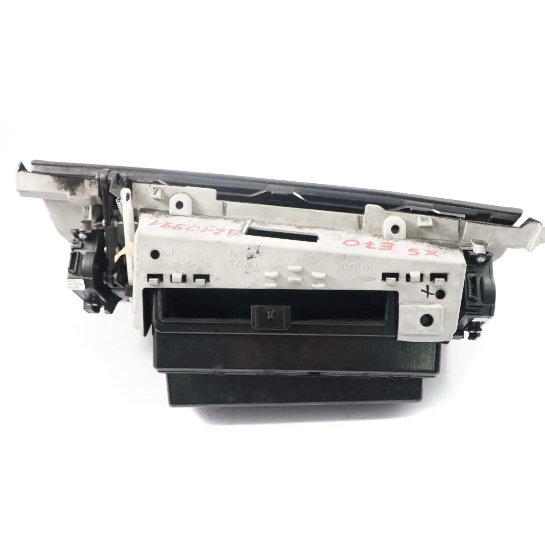 Glove Box BMW X5 X6 E70 E71 Storage Front Panel Cover Wood Burr Walnut to with Part number 9210991 Glove Box BMW X5 X6 E70 E71 Storage Front Panel Cover Wood Burr Walnut - SKU rhd-9210991 - Part number 9210991