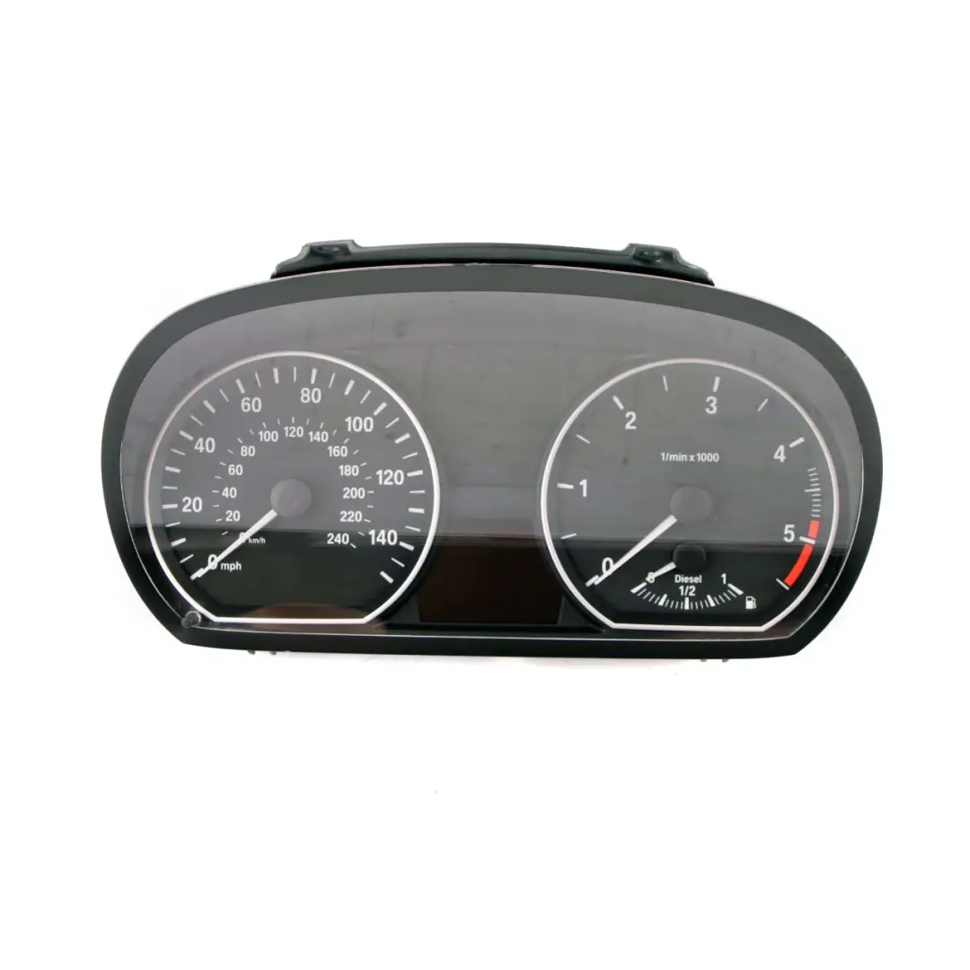 Instrument Cluster Speedo Clocks Automatic to BMW E81 E82 E87 E88 Diesel with Part number 9220950 BMW E81 E82 E87 E88 Diesel Instrument Cluster Speedo Clocks Automatic - SKU rhd-9220950-1 - Part number 9220950