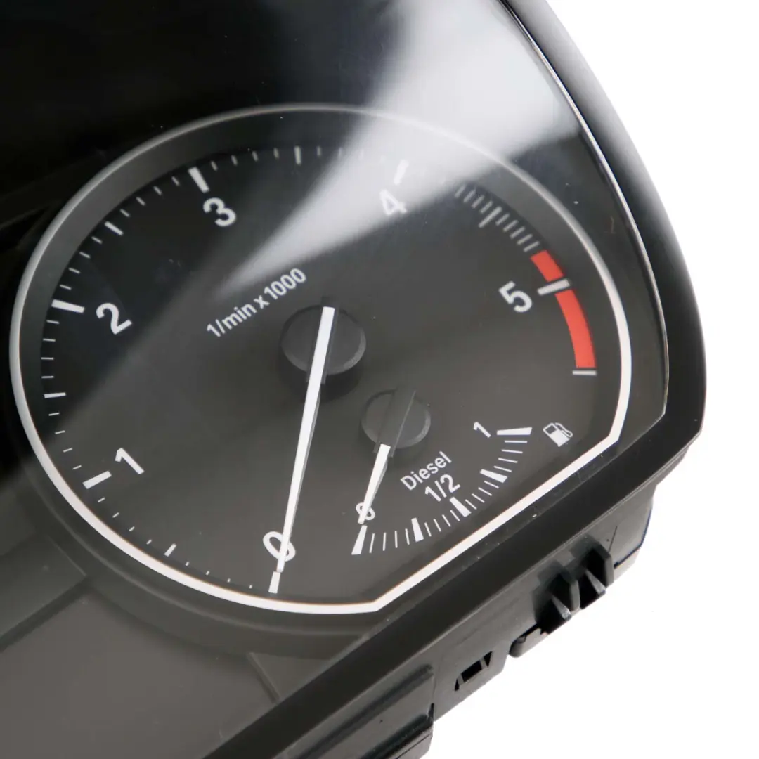 Speedo Clocks Instruments Unit Combination Manual to BMW E81 E87 LCI with Part number 9220952 BMW E81 E87 LCI Speedo Clocks Instruments Unit Combination Manual - SKU rhd-9220952 - Part number 9220952