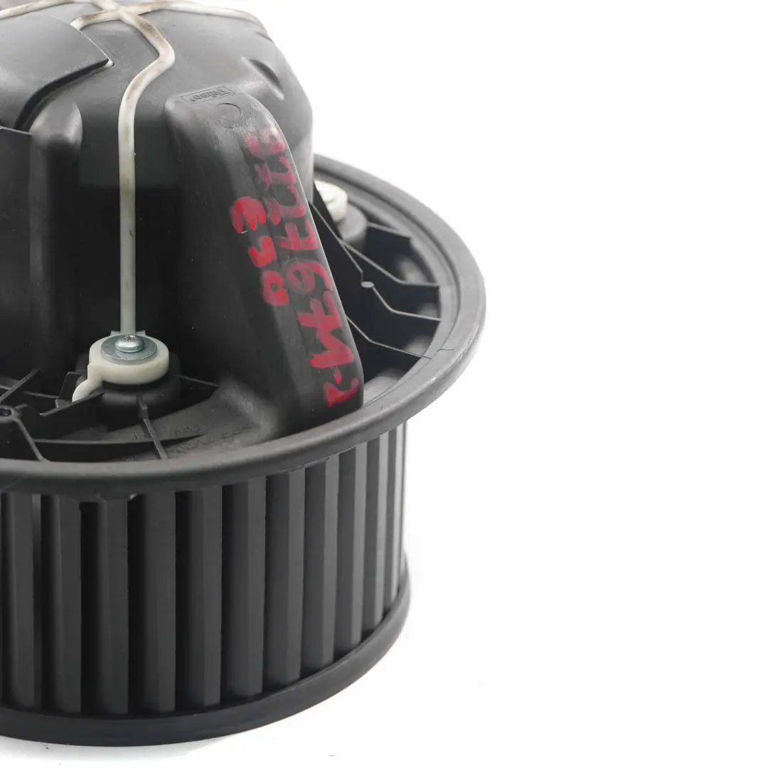 Heater Fan Blower Unit Motor Fan to BMW E81 E87 E90 E91 E92 E93 with Part number 9227671 BMW E81 E87 E90 E91 E92 E93 Heater Fan Blower Unit Motor Fan - SKU rhd-9227671-2 - Part number 9227671