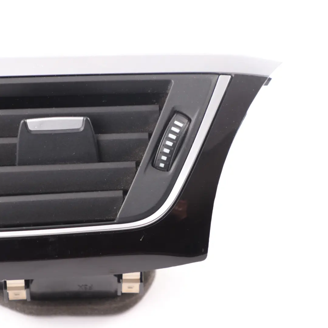 Vent BMW F30 F31 Fresh Air Grille Front Right O/S Trim Chrome to Dash with Part number 9231995 Dash Vent BMW F30 F31 Fresh Air Grille Front Right O/S Trim Chrome - SKU rhd-9231995-10 - Part number 9231995