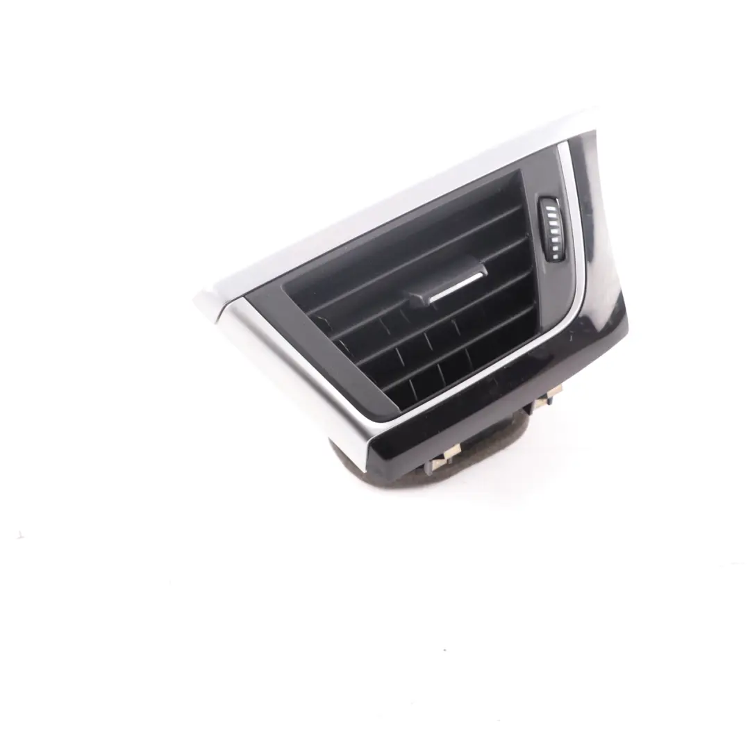 Vent BMW F30 F31 Fresh Air Grille Front Right O/S Trim Chrome to Dash with Part number 9231995 Dash Vent BMW F30 F31 Fresh Air Grille Front Right O/S Trim Chrome - SKU rhd-9231995-10 - Part number 9231995