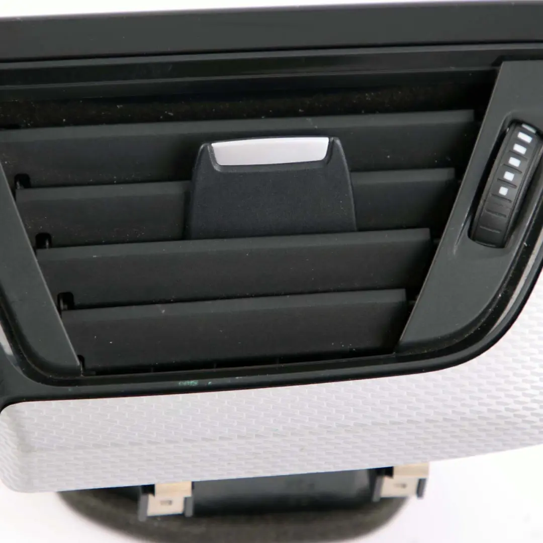 Dashboard Vent BMW F30 F31 F32 Fresh Air Grille Front Right O/S to with Part number 9231995 Dashboard Vent BMW F30 F31 F32 Fresh Air Grille Front Right O/S - SKU rhd-9231995-1 - Part number 9231995