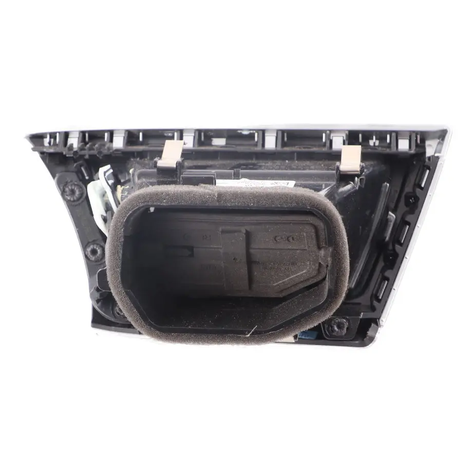Dashboard Vent BMW F30 F31 F32 Fresh Air Grille Front Right O/S Silver to with Part number 9231995 Dashboard Vent BMW F30 F31 F32 Fresh Air Grille Front Right O/S Silver - SKU rhd-9231995-3 - Part number 9231995
