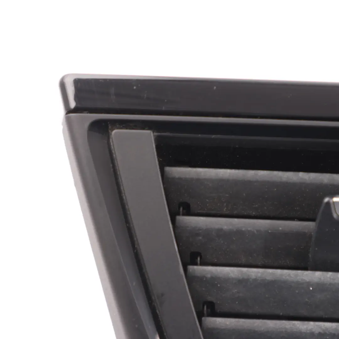 Dashboard Vent BMW F30 F31 Fresh Air Grille Front Right O/S Trim Silver to with Part number 9231995 Dashboard Vent BMW F30 F31 Fresh Air Grille Front Right O/S Trim Silver - SKU rhd-9231995-7 - Part number 9231995