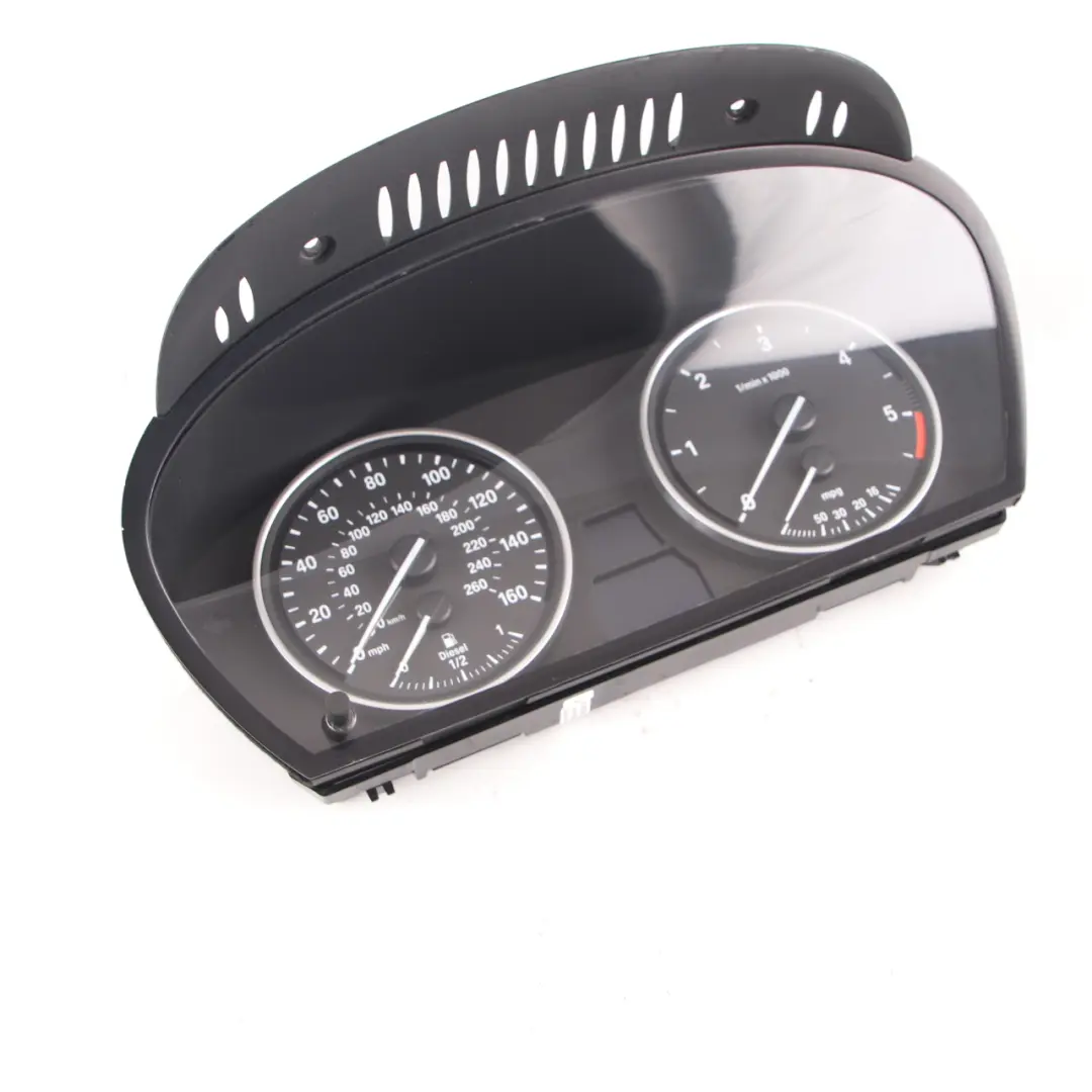 M57N2 Instrument Cluster Speedo Clocks Control Unit Automatic to BMW X5 E70 with Part number 9236819 BMW X5 E70 M57N2 Instrument Cluster Speedo Clocks Control Unit Automatic - SKU rhd-9236819 - Part number 9236819