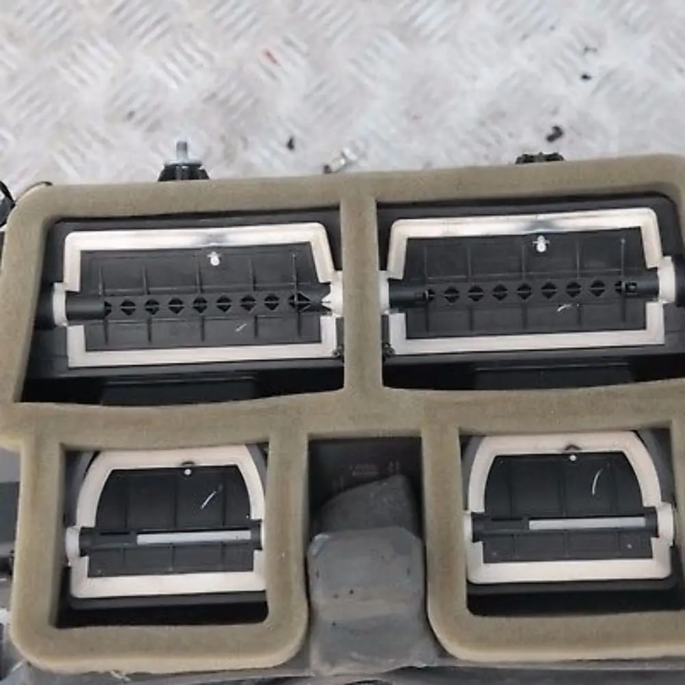 Complete Air Con Heater Matrix Housing Diesel to BMW 1 2 3 4 Series F20 F22 F30 F32 with Part number 9238643 BMW 1 2 3 4 Series F20 F22 F30 F32 Complete Air Con Heater Matrix Housing Diesel - SKU rhd-9238643 - Part number 9238643