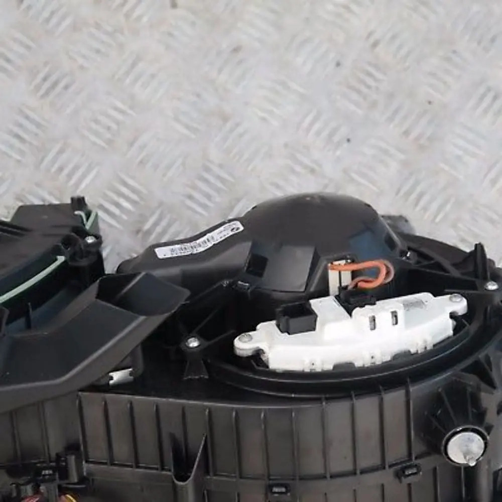 Complete Air Con Heater Matrix Housing Diesel to BMW 1 2 3 4 Series F20 F22 F30 F32 with Part number 9238643 BMW 1 2 3 4 Series F20 F22 F30 F32 Complete Air Con Heater Matrix Housing Diesel - SKU rhd-9238643 - Part number 9238643